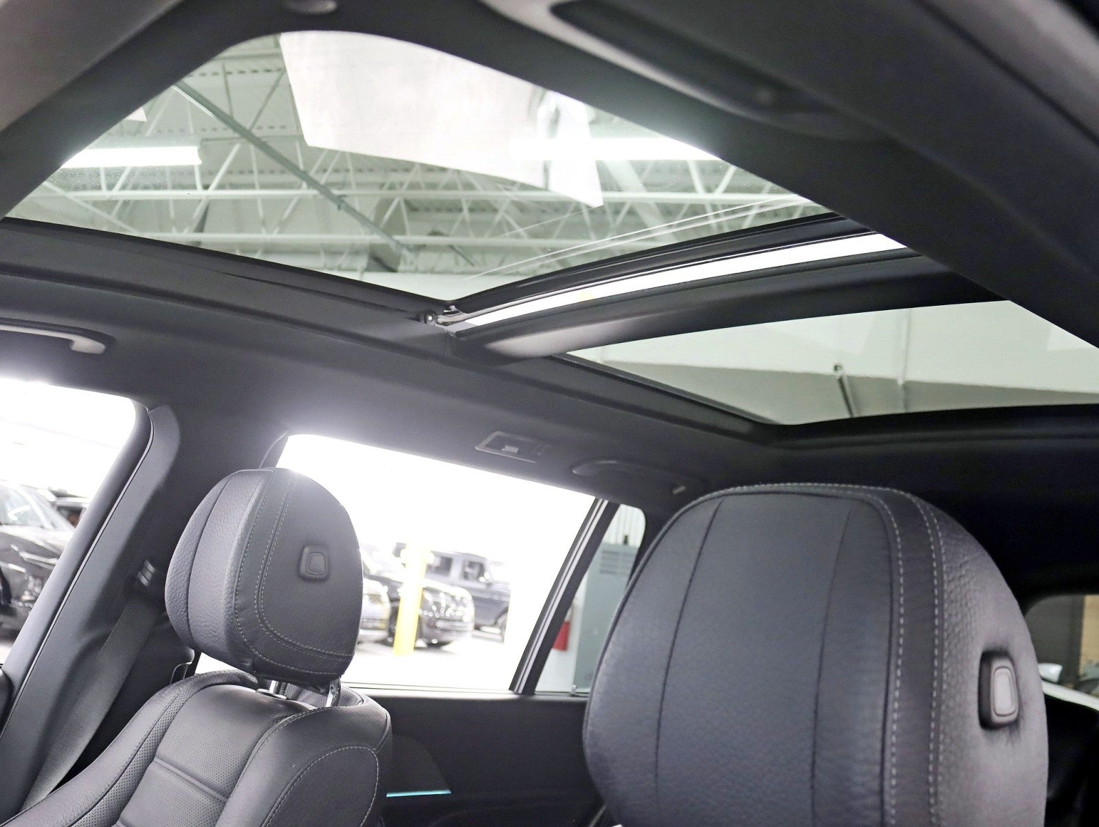 2021 Mercedes-Benz GLS 580 4MATIC® Rare V8 Driver Assist Pkg Night Pkg Pano Bucker Seats Fully Loaded