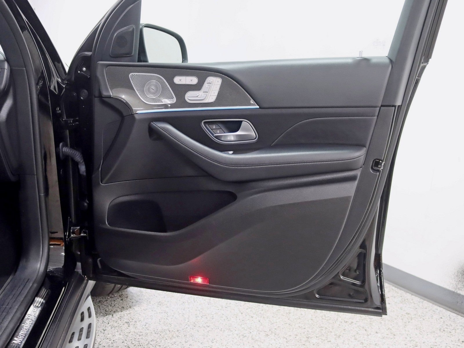 2021 Mercedes-Benz GLS 580 4MATIC® Rare V8 Driver Assist Pkg Night Pkg Pano Bucker Seats Fully Loaded