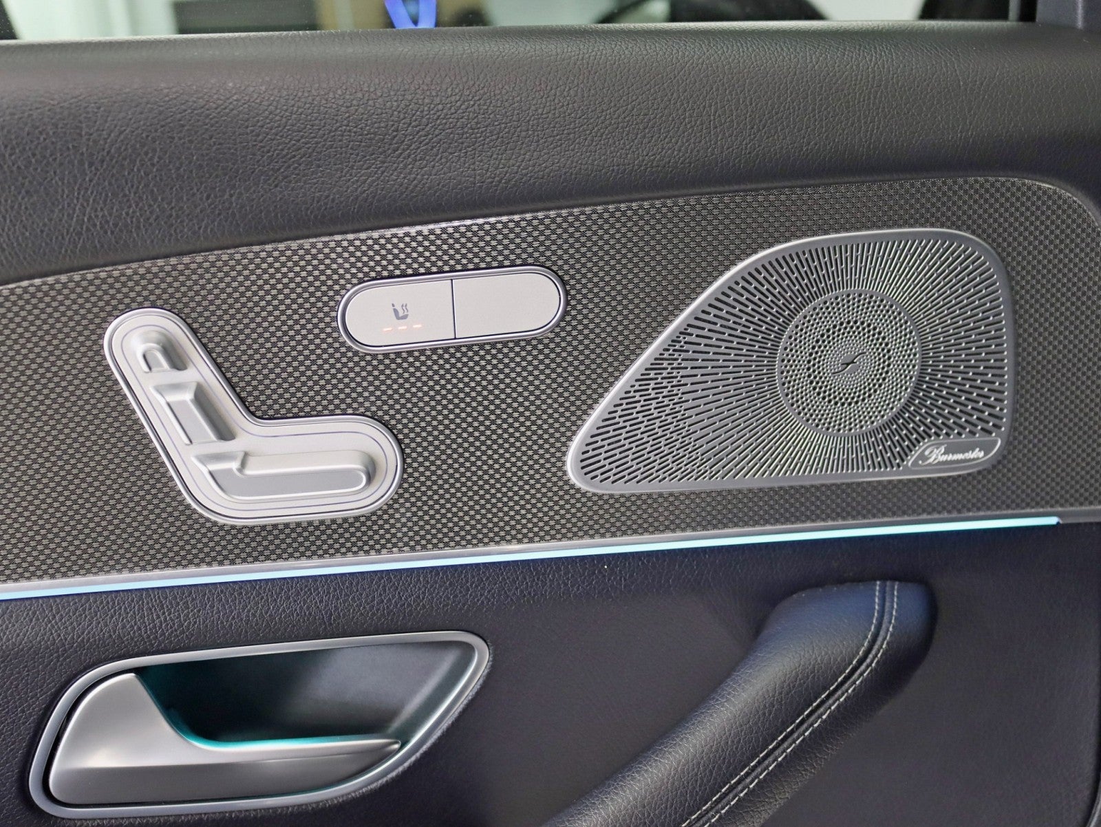 2021 Mercedes-Benz GLS 580 4MATIC® Rare V8 Driver Assist Pkg Night Pkg Pano Bucker Seats Fully Loaded