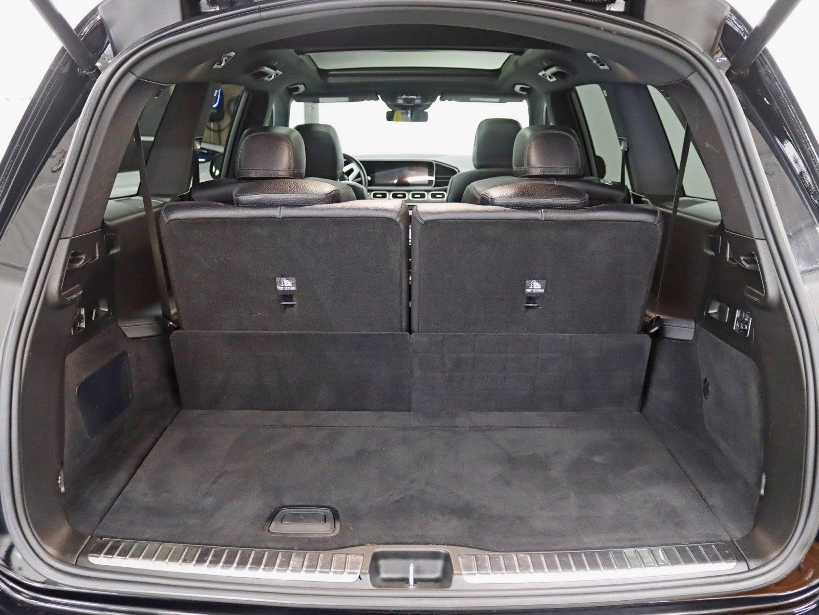 2021 Mercedes-Benz GLS 580 4MATIC® Rare V8 Driver Assist Pkg Night Pkg Pano Bucker Seats Fully Loaded