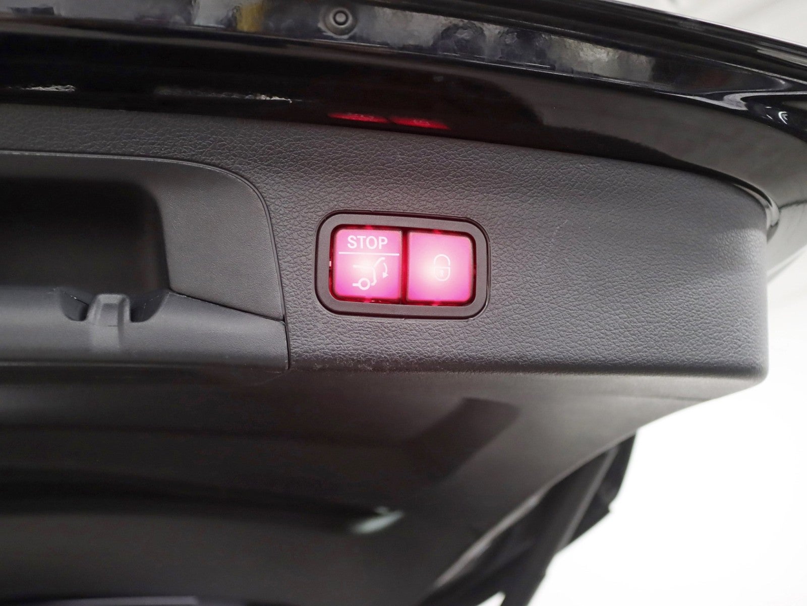 2021 Mercedes-Benz AMG® GLS 63 24in Giovanna Wheels Diamond Stitch Seats Bucket Seats AMG® Night Pkg MSRP Over $142k Loaded