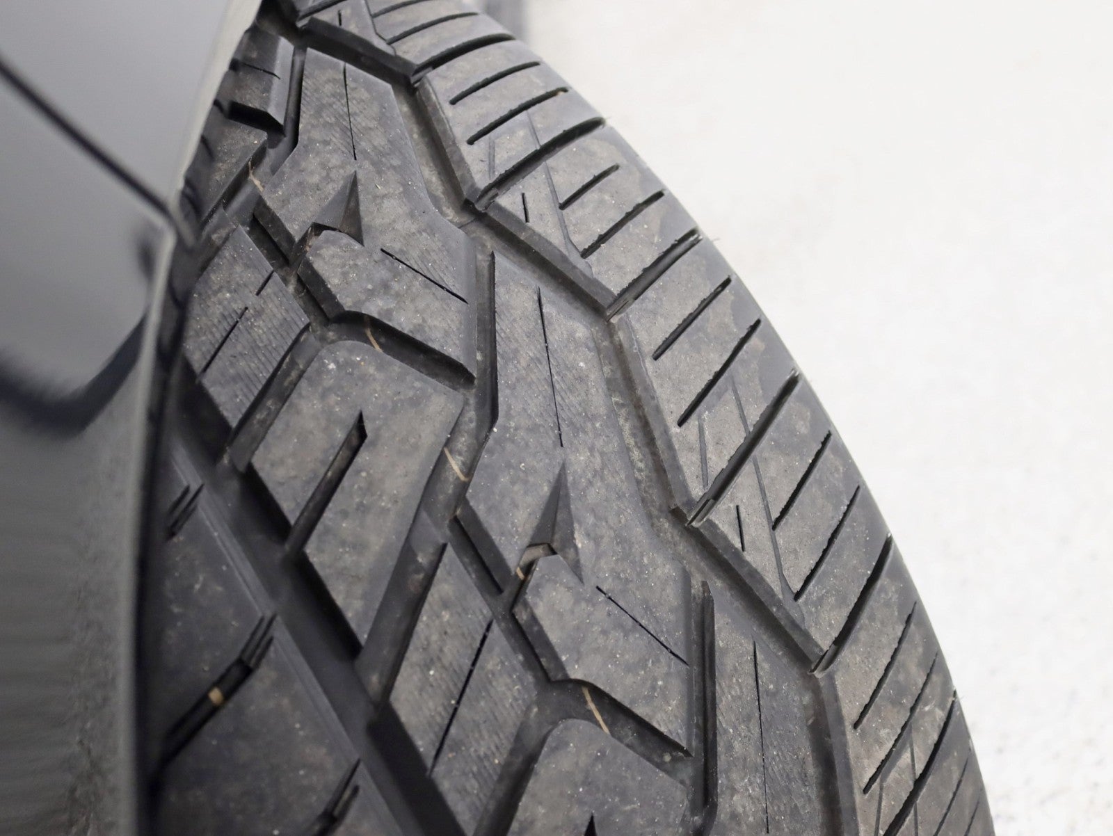 2021 Mercedes-Benz AMG® GLS 63 24in Giovanna Wheels Diamond Stitch Seats Bucket Seats AMG® Night Pkg MSRP Over $142k Loaded