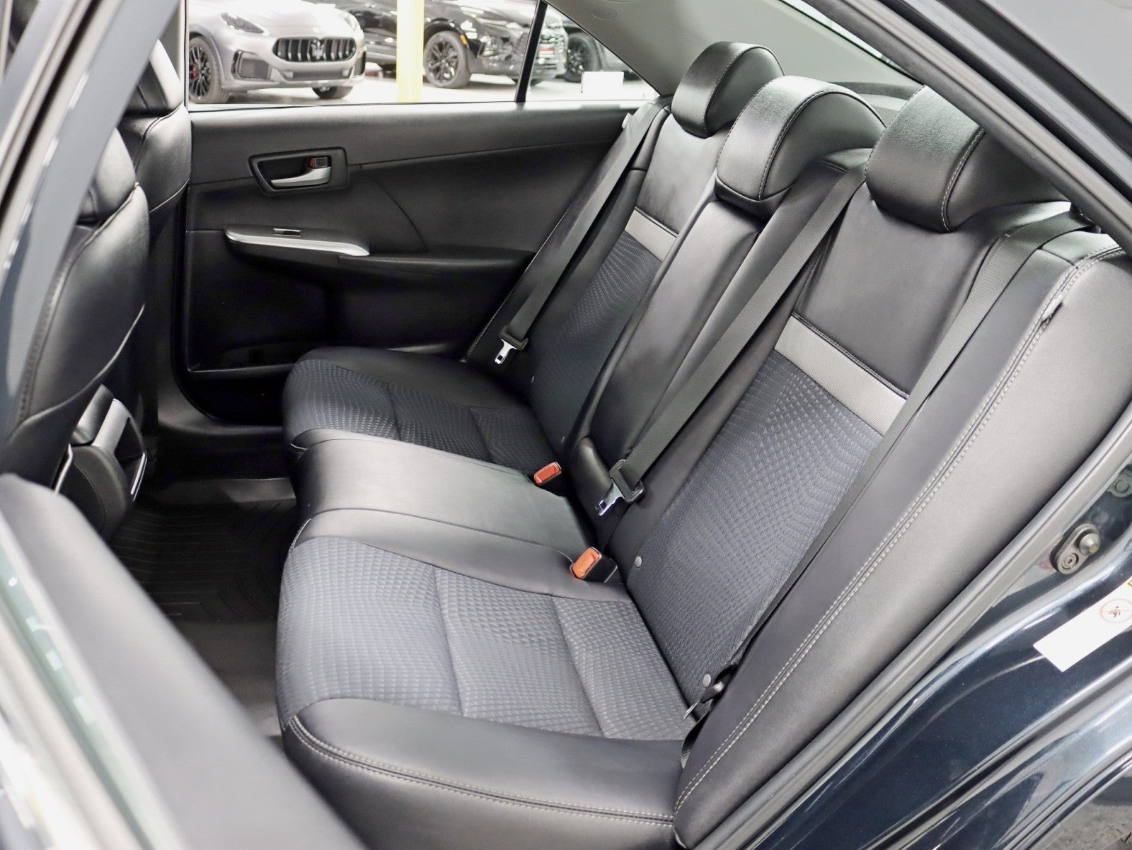 2014 Toyota Camry SE 1 Owner