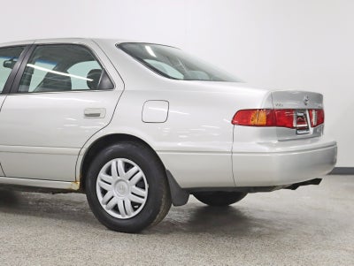 2001 Toyota Camry LE V6 Auto JBL Audio
