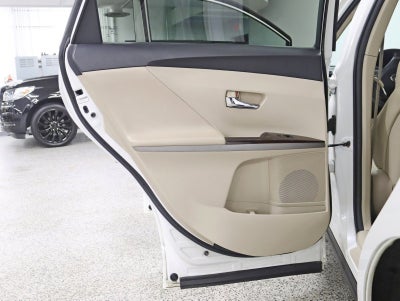 2010 Toyota Venza AWD 1 Owner Pano Rear Camera