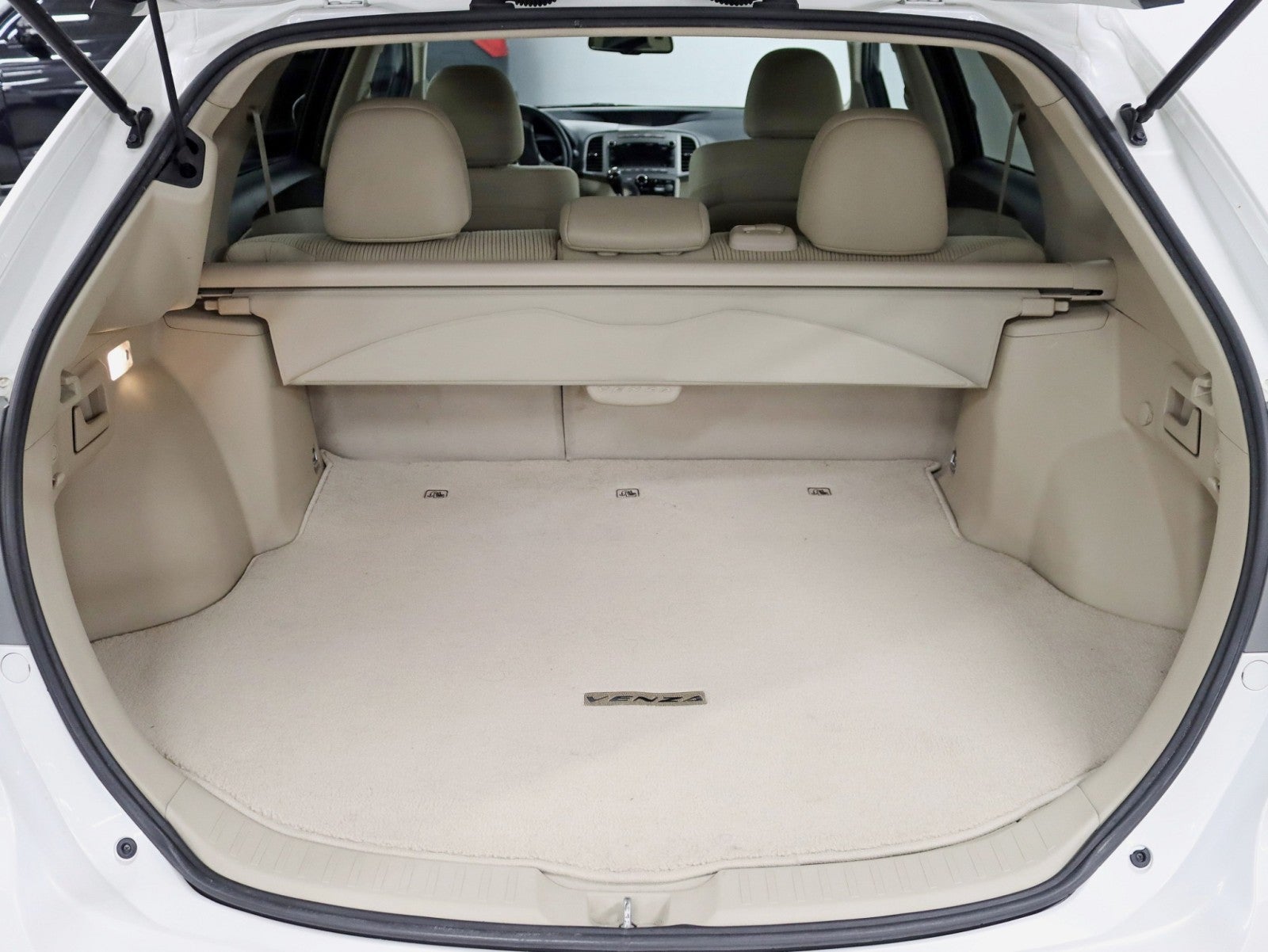 2010 Toyota Venza AWD 1 Owner Pano Rear Camera