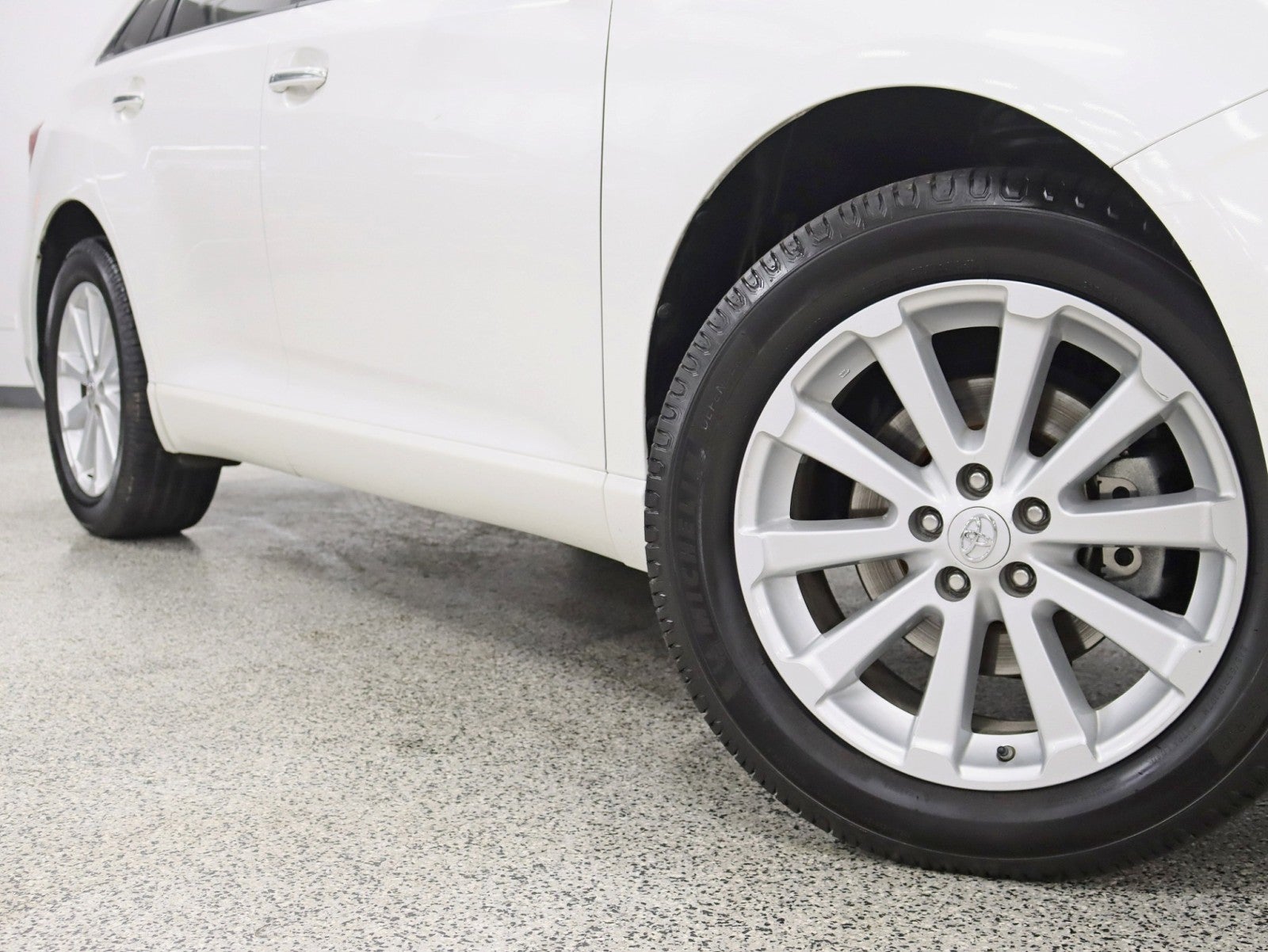 2010 Toyota Venza AWD 1 Owner Pano Rear Camera