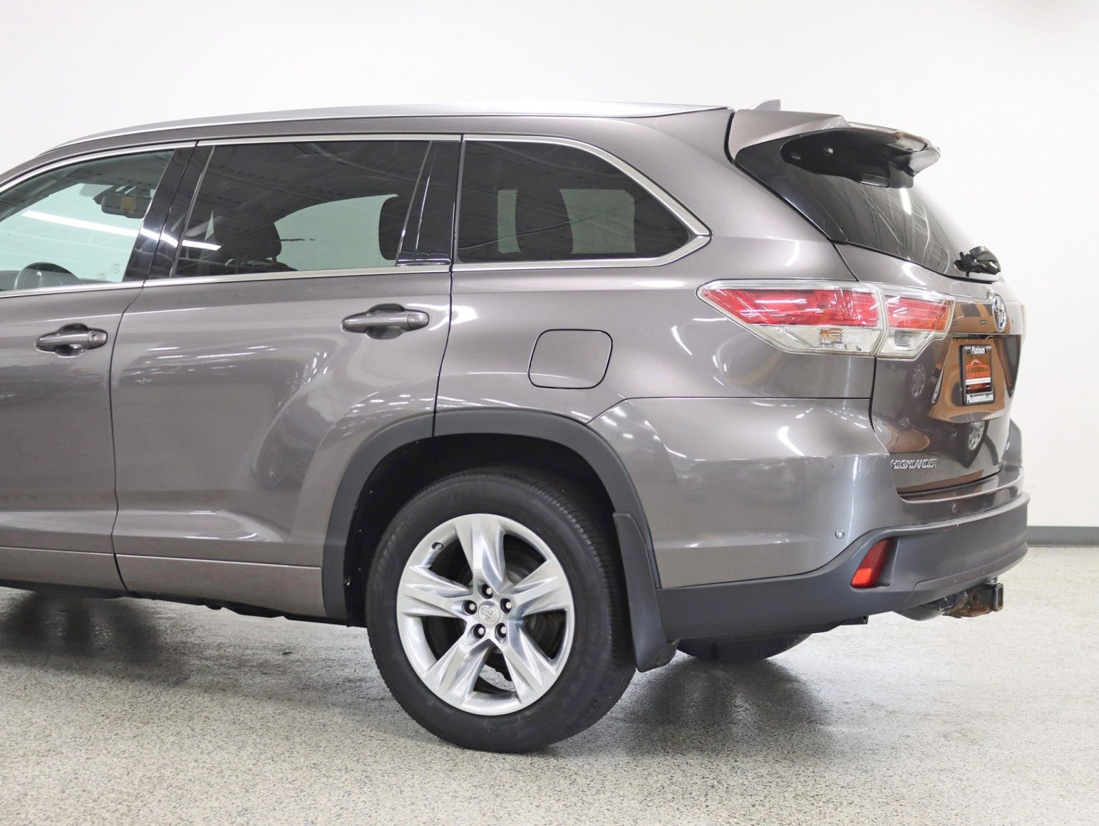 2014 Toyota Highlander Hybrid Limited 1 Owner Driver Tech Pkg Nav Rear Camera Rear TV Moonroof