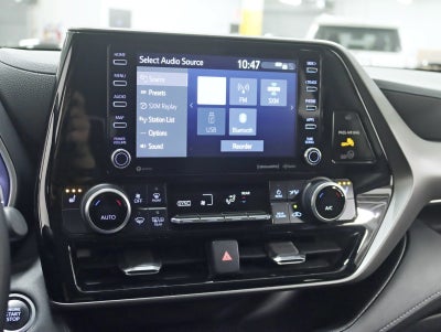 2020 Toyota Highlander XLE 1 Owner