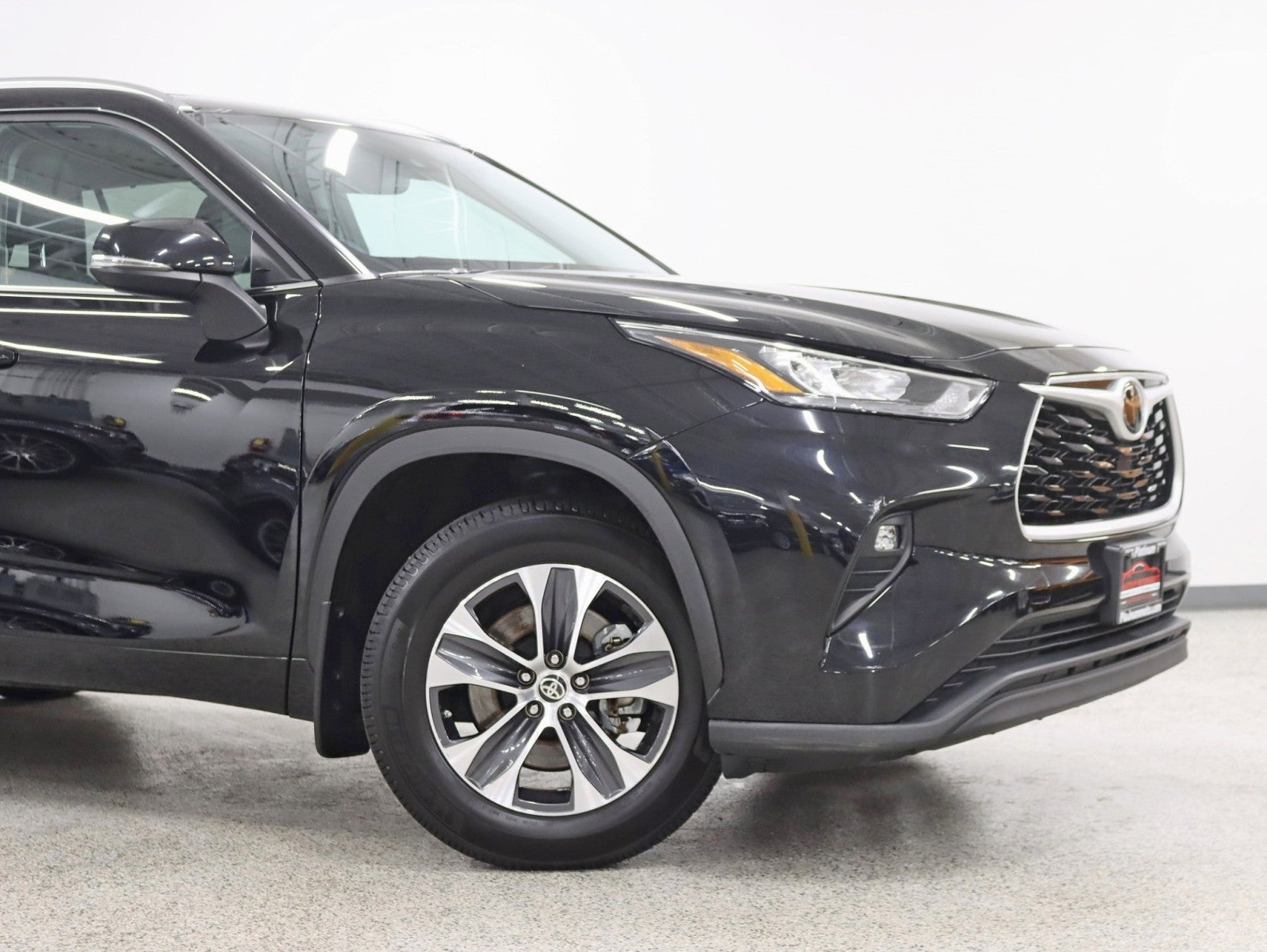2020 Toyota Highlander XLE 1 Owner