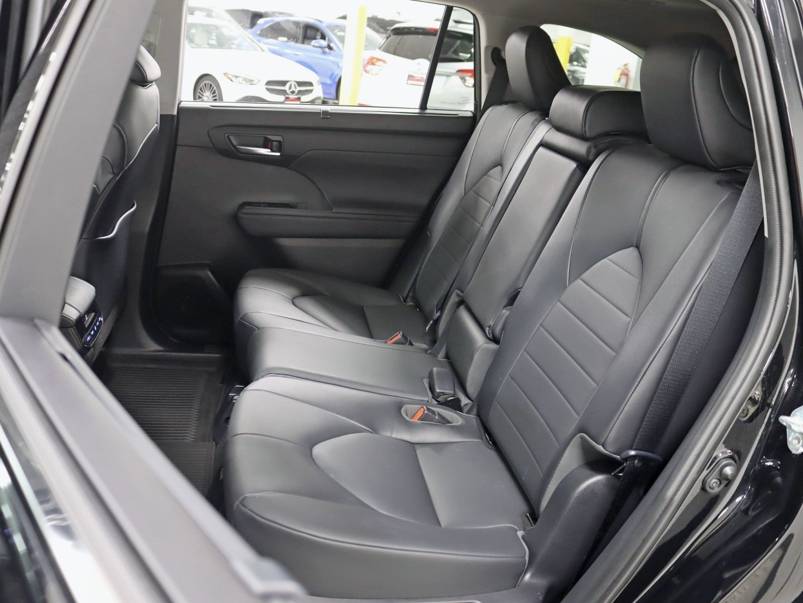 2020 Toyota Highlander XLE 1 Owner