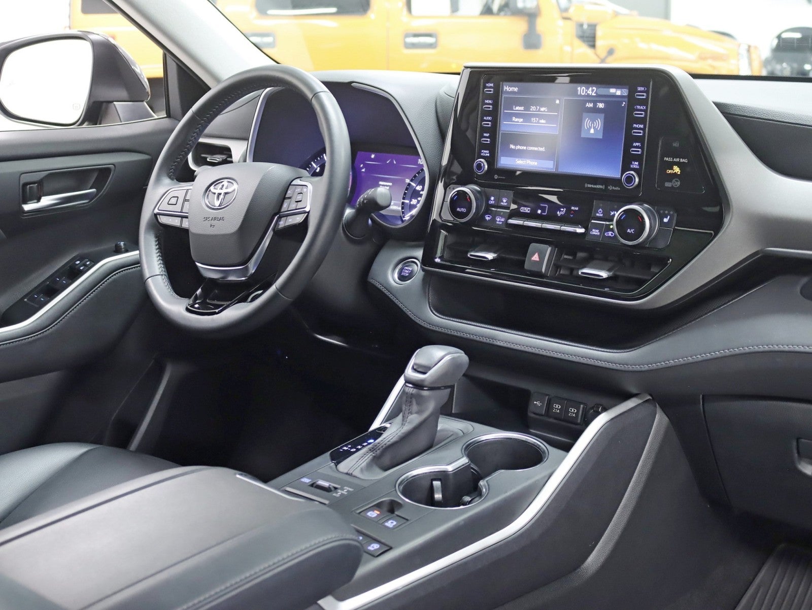 2020 Toyota Highlander XLE 1 Owner