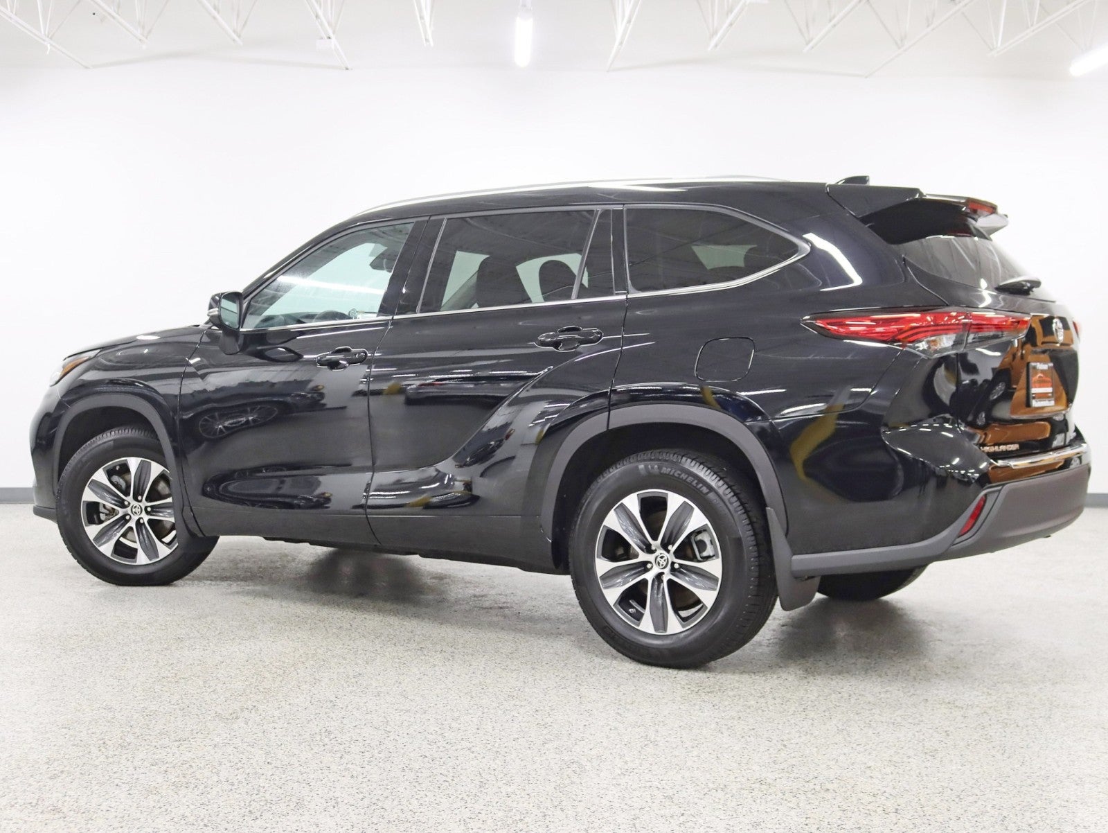 2020 Toyota Highlander XLE 1 Owner
