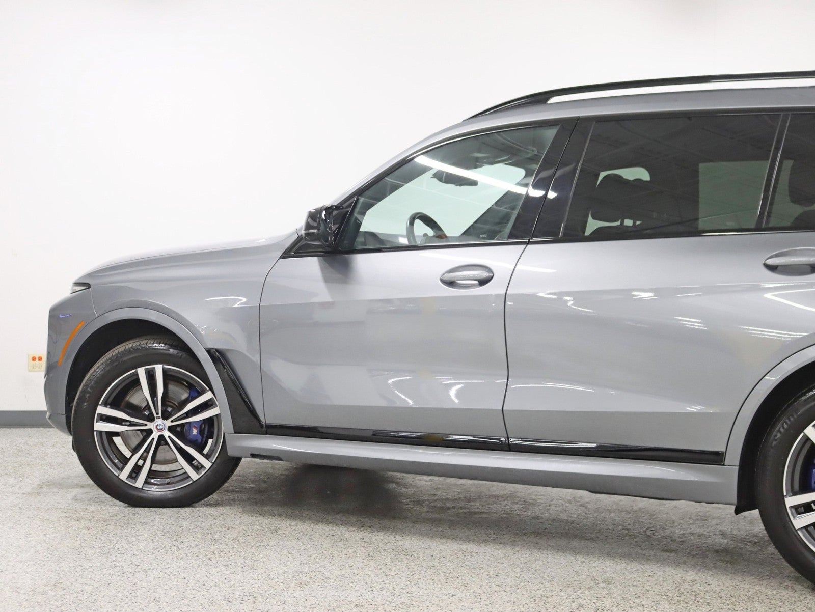 2023 BMW X7 M60i 2 Owner M Sport Pkg Executive Pkg Bucket Seats Bowers & Wilkins Fully Loaded