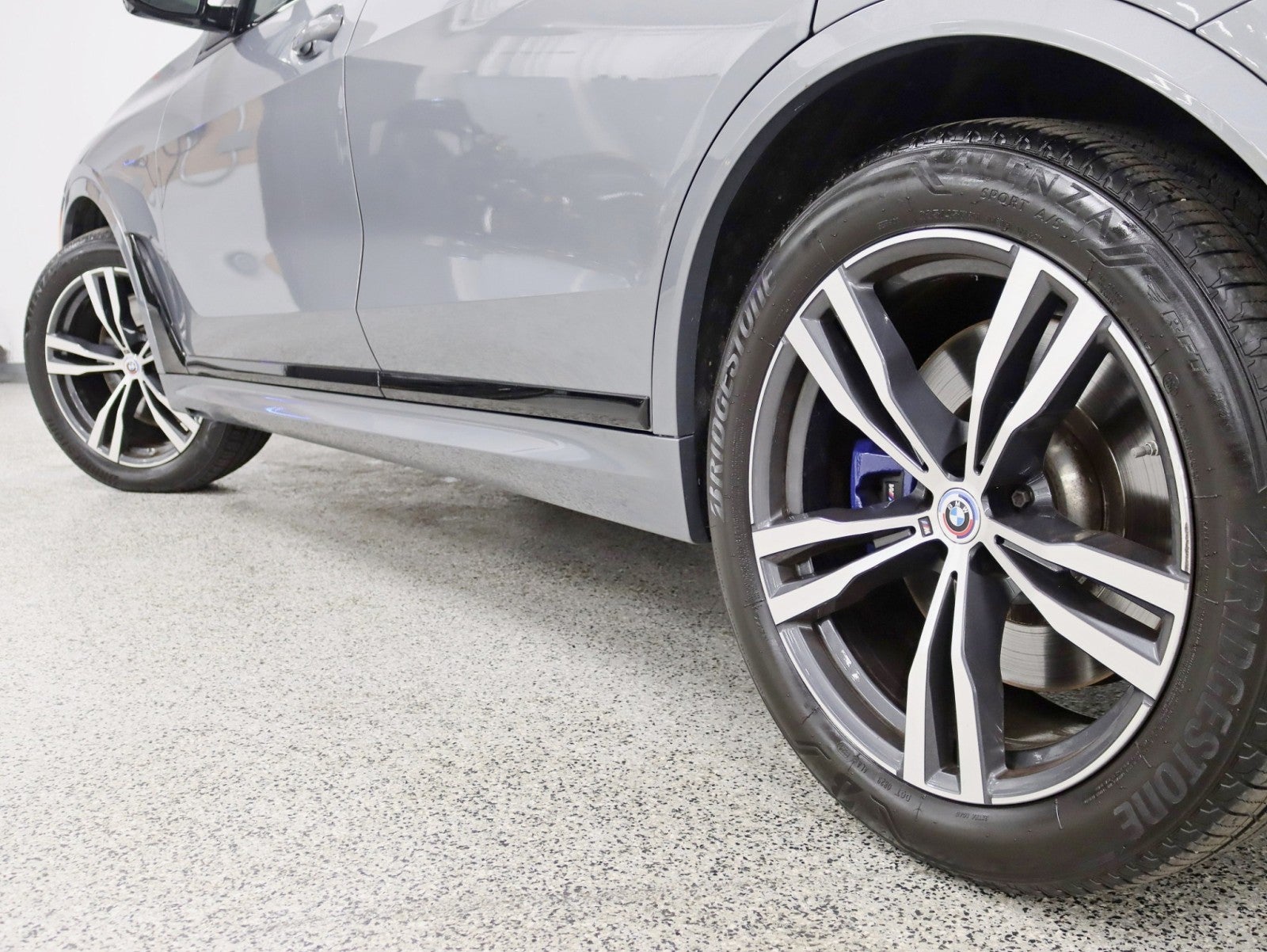 2023 BMW X7 M60i 2 Owner M Sport Pkg Executive Pkg Bucket Seats Bowers & Wilkins Fully Loaded