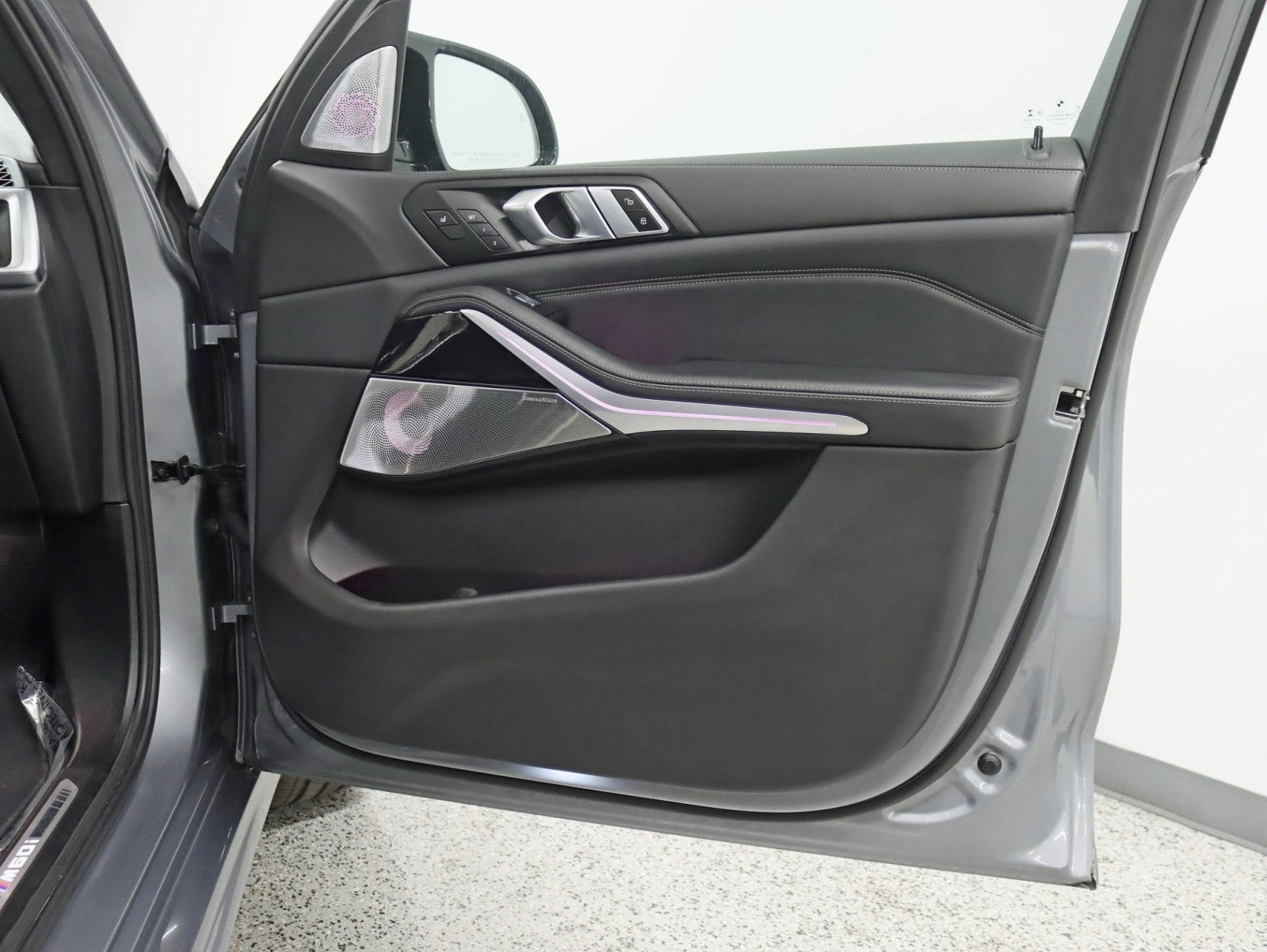 2023 BMW X7 M60i 2 Owner M Sport Pkg Executive Pkg Bucket Seats Bowers & Wilkins Fully Loaded