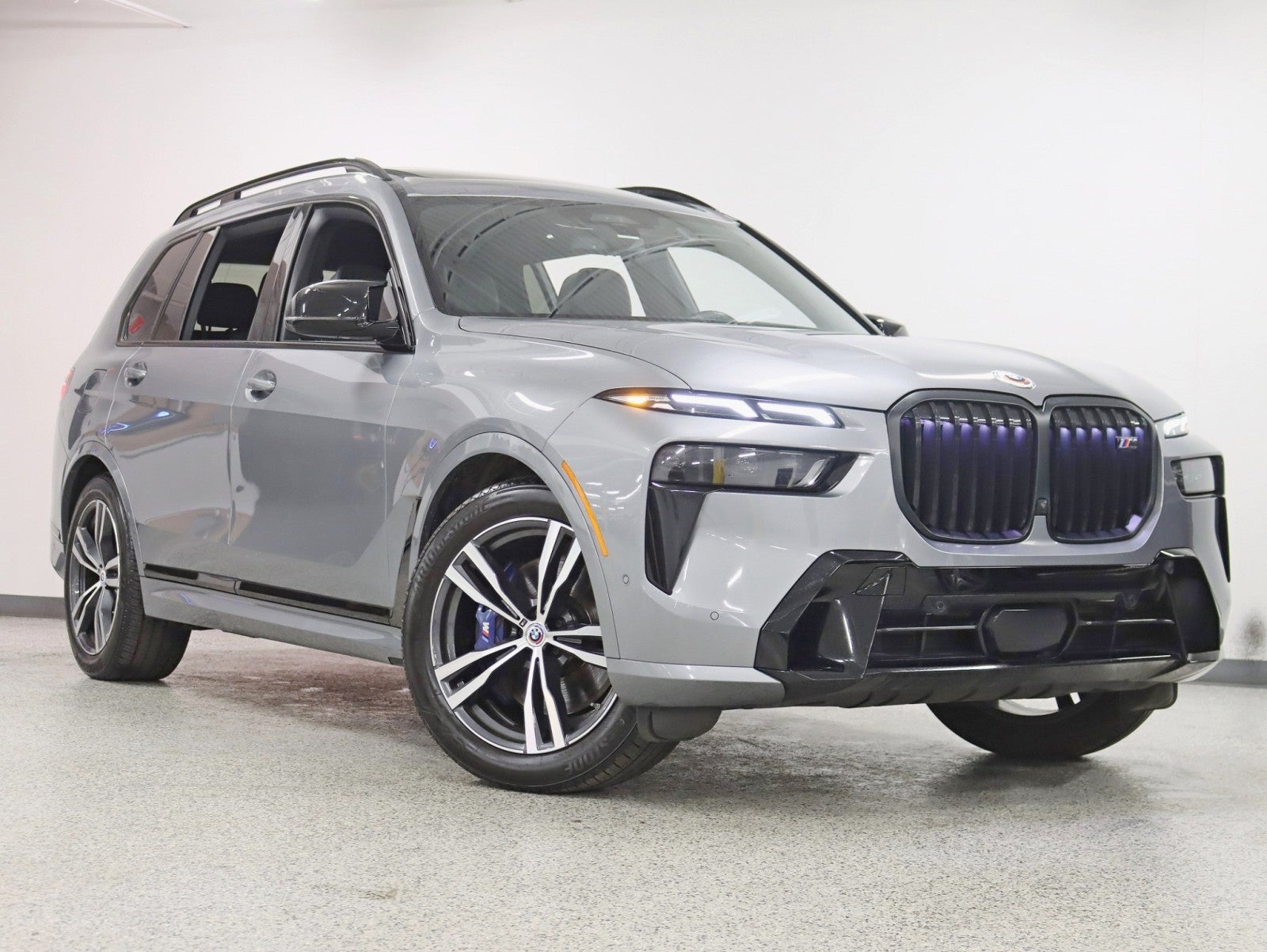 2023 BMW X7 M60i 2 Owner M Sport Pkg Executive Pkg Bucket Seats Bowers & Wilkins Fully Loaded