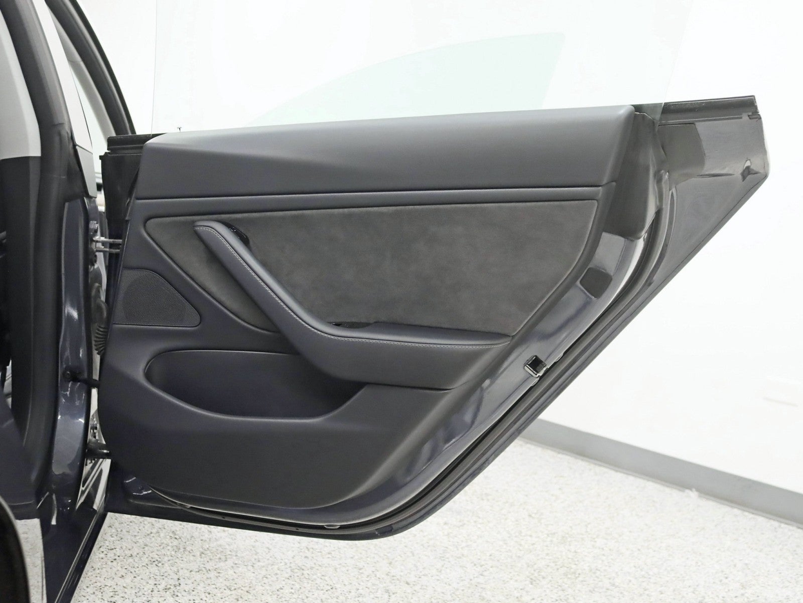 2018 Tesla Model 3 Long Range Battery 1 Owner Full Self Driving