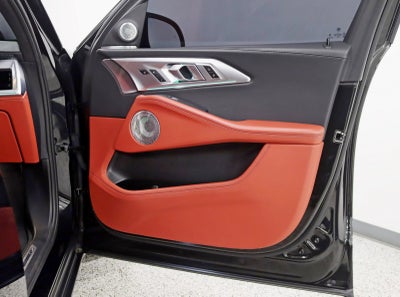 2023 BMW XM Cali Truck Best Color Combo Bowers & Wilkins Diamond Surround Fully Loaded