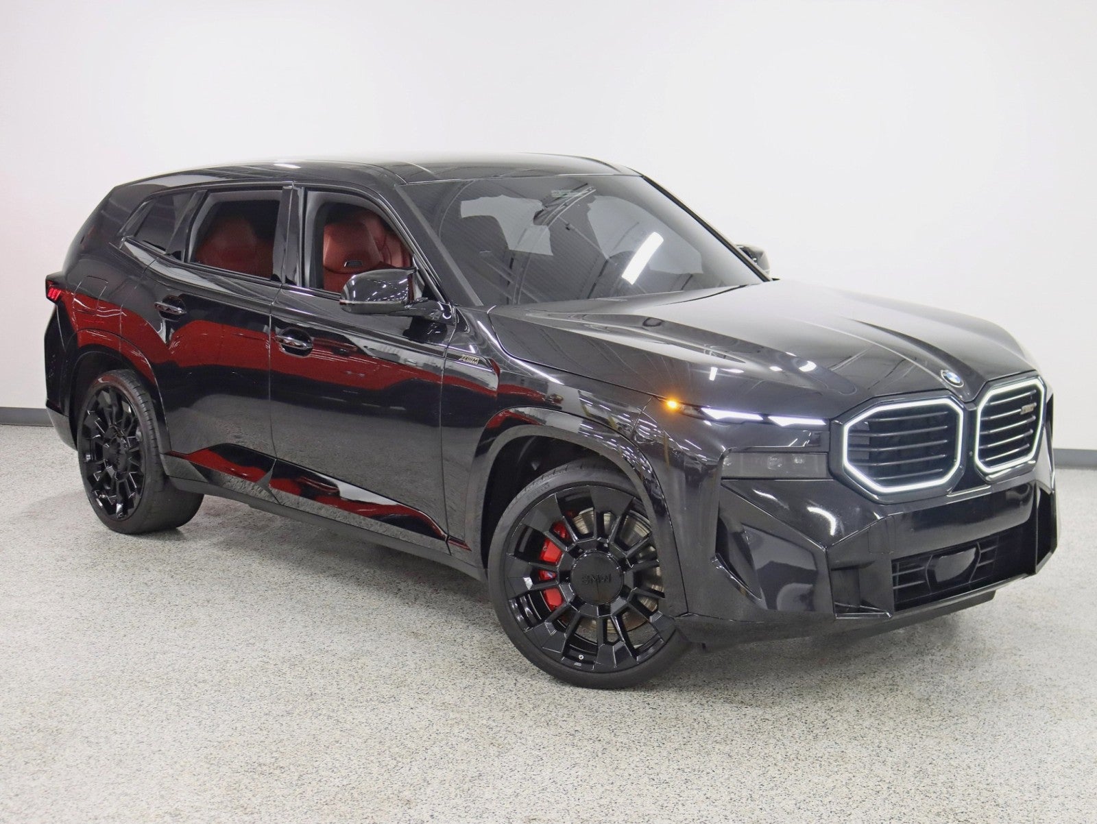 2023 BMW XM Cali Truck Best Color Combo Bowers & Wilkins Diamond Surround Fully Loaded