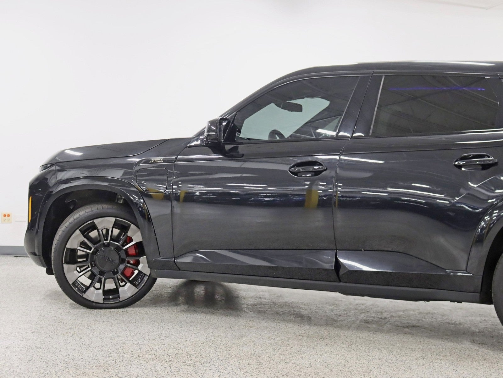 2023 BMW XM 2 Owner Bowers and Wilkins Diamond Surround MSRP Over $165k Loaded