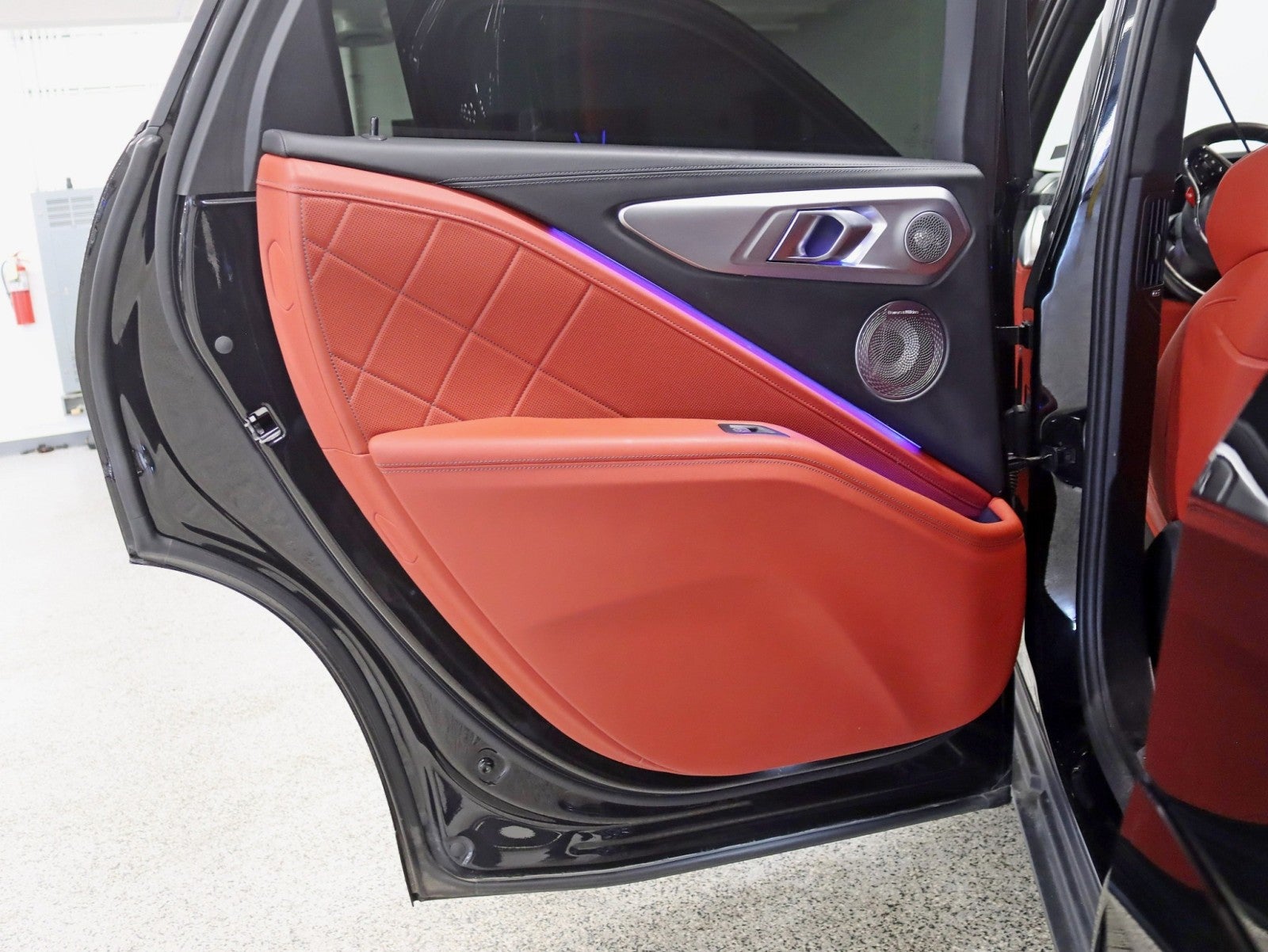 2023 BMW XM 2 Owner Bowers and Wilkins Diamond Surround MSRP Over $165k Loaded