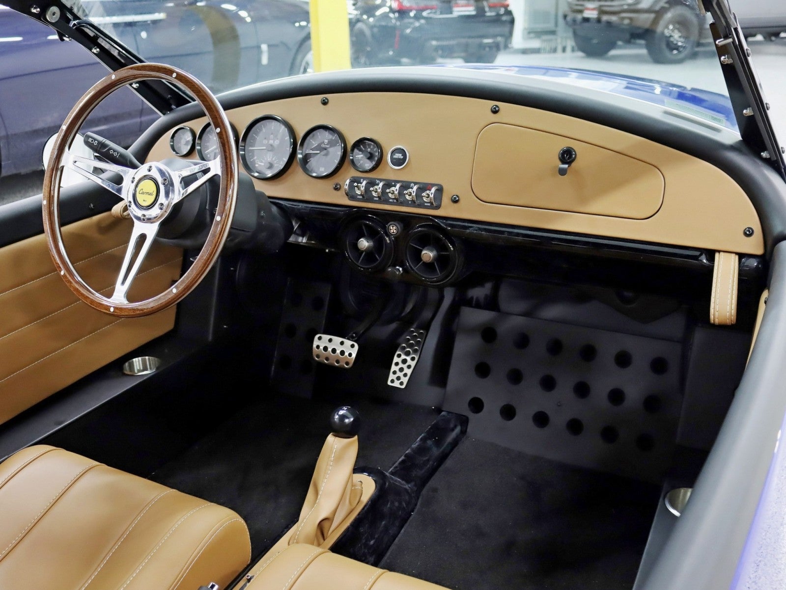 2023 Vanderhall Carmel Base