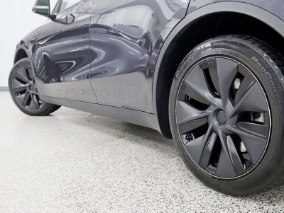 2025 Tesla Model Y Long Range Long Range