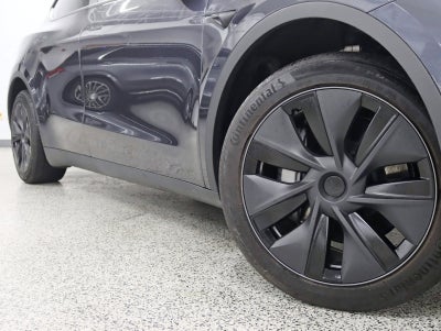 2025 Tesla Model Y Long Range Long Range