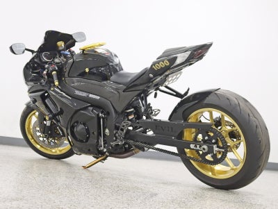 2014 Suzuki GSX-R 1000 Base