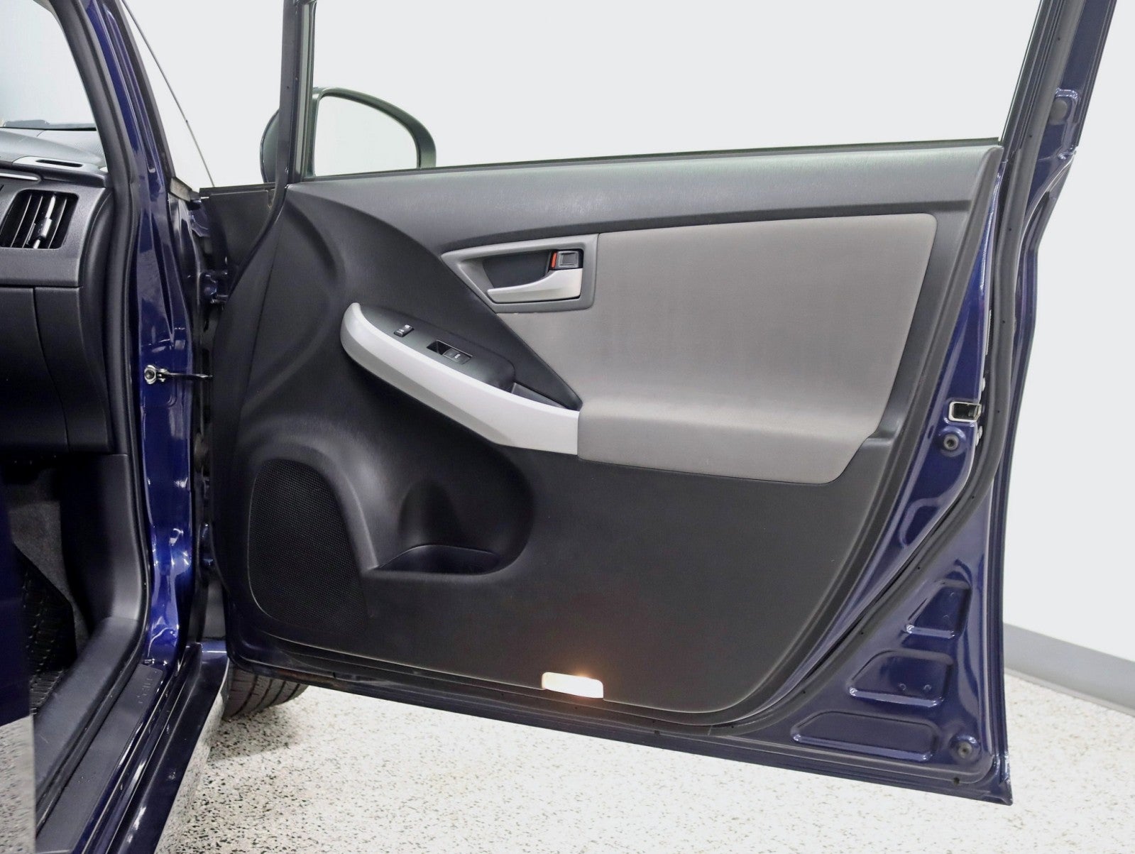 2012 Toyota Prius Two 1 Owner Great Gas Mileage Car Carfax Certified