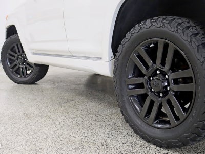 2013 Toyota 4Runner Limited 2 Owner V6 Roof Back Up camera Leather Fully Loaded Carfax Certified