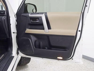 2013 Toyota 4Runner Limited 2 Owner V6 Roof Back Up camera Leather Fully Loaded Carfax Certified