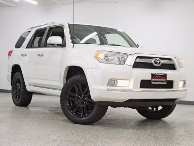 2013 Toyota 4Runner Limited 2 Owner V6 Roof Back Up camera Leather Fully Loaded Carfax Certified