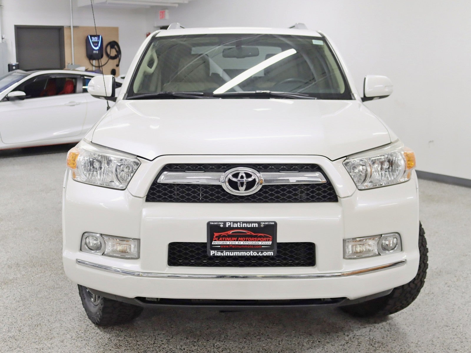 2013 Toyota 4Runner Limited 2 Owner V6 Roof Back Up camera Leather Fully Loaded Carfax Certified