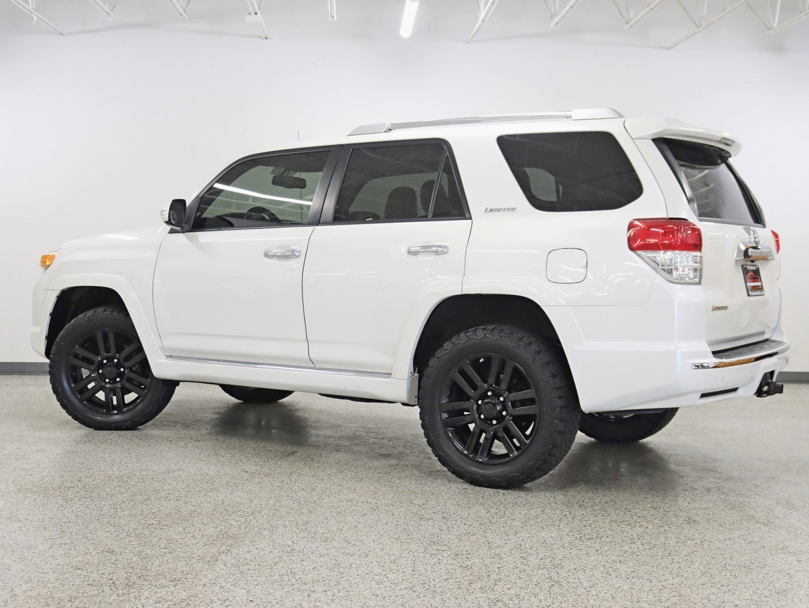 2013 Toyota 4Runner Limited 2 Owner V6 Roof Back Up camera Leather Fully Loaded Carfax Certified