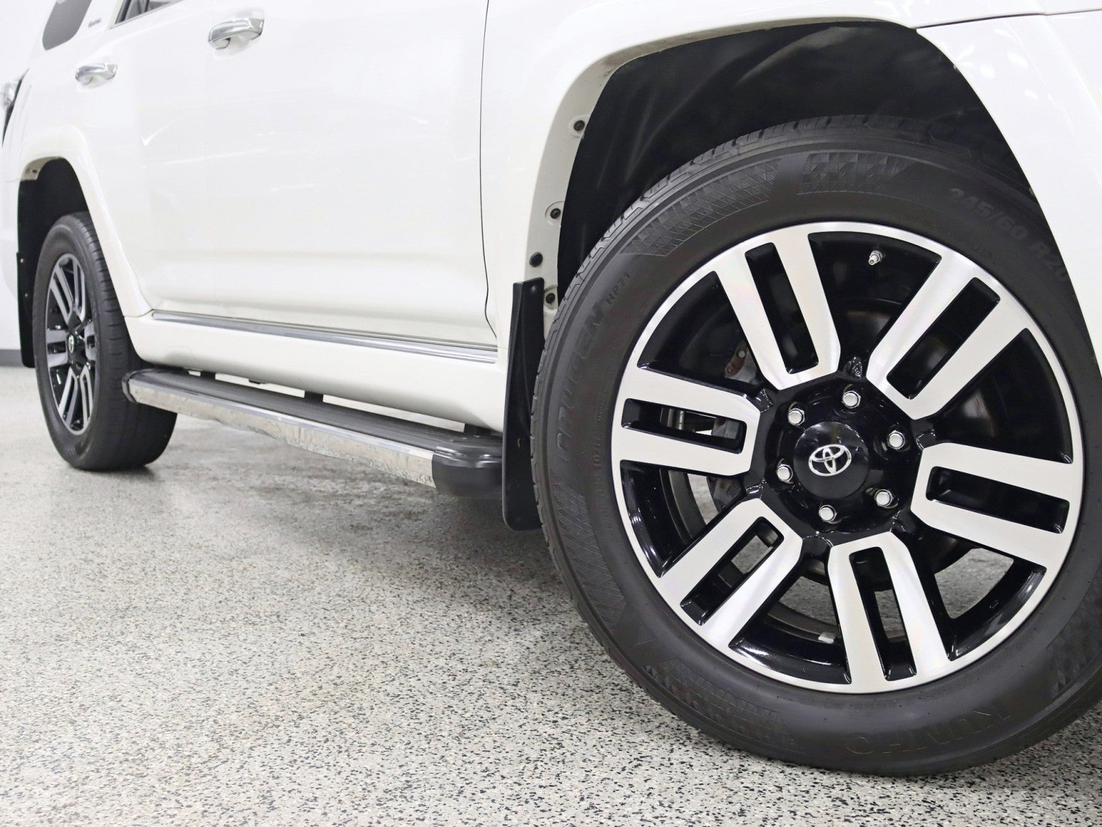 2021 Toyota 4Runner Limited 4WD 1 Owner Nav Rear Camera Moonroof Heated/Cooled Seats