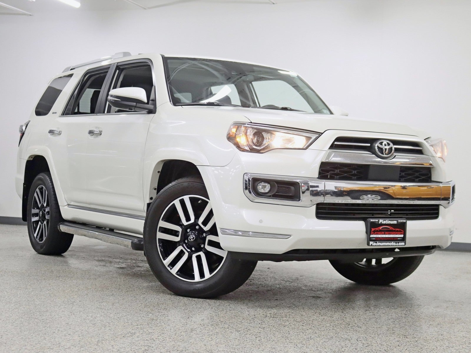 2021 Toyota 4Runner Limited 4WD 1 Owner Nav Rear Camera Moonroof Heated/Cooled Seats