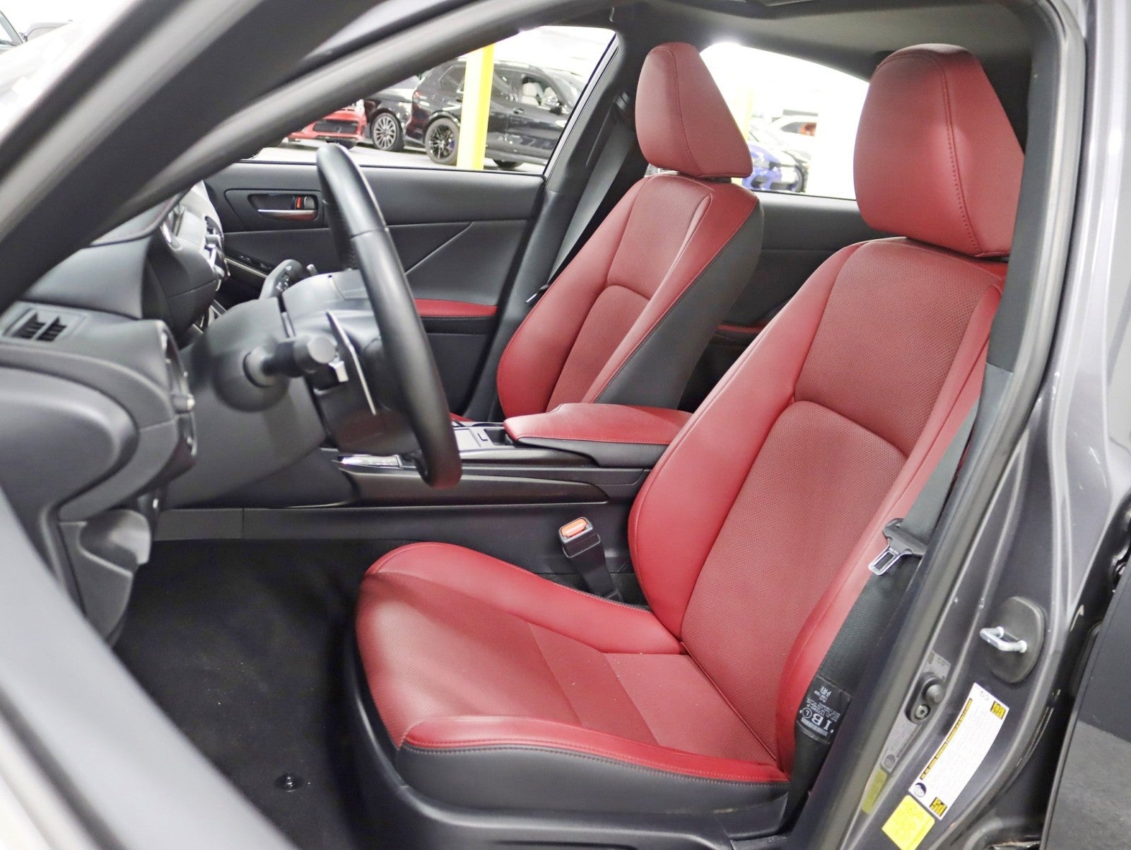 2025 Lexus IS 350 F SPORT Design 1 Owner AWD Nav Back Up Camera Roof Fully Loaded