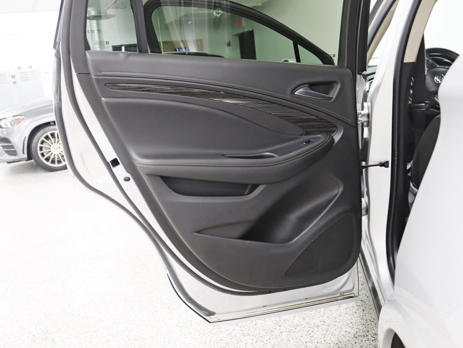 2017 Buick Envision Essence 2 Owner Leather Rear Camera Heated Seats