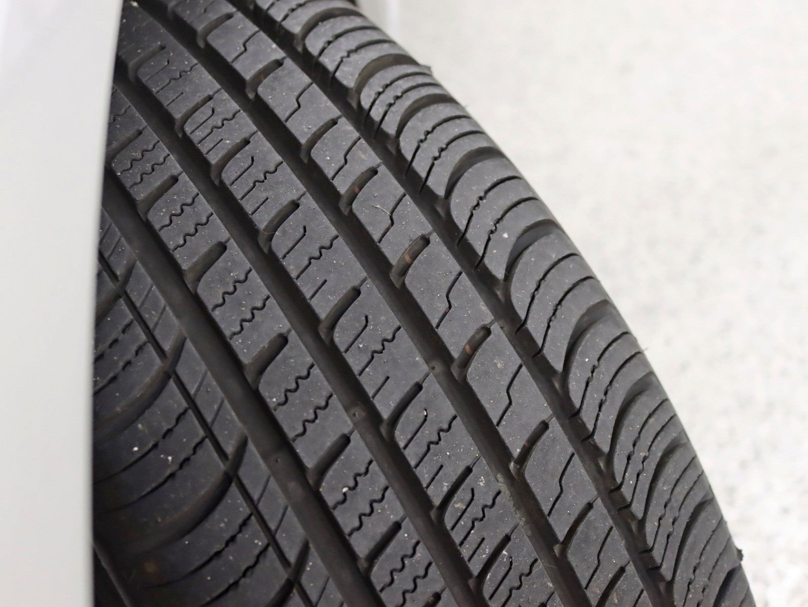 2017 Buick Envision Essence 2 Owner Leather Rear Camera Heated Seats