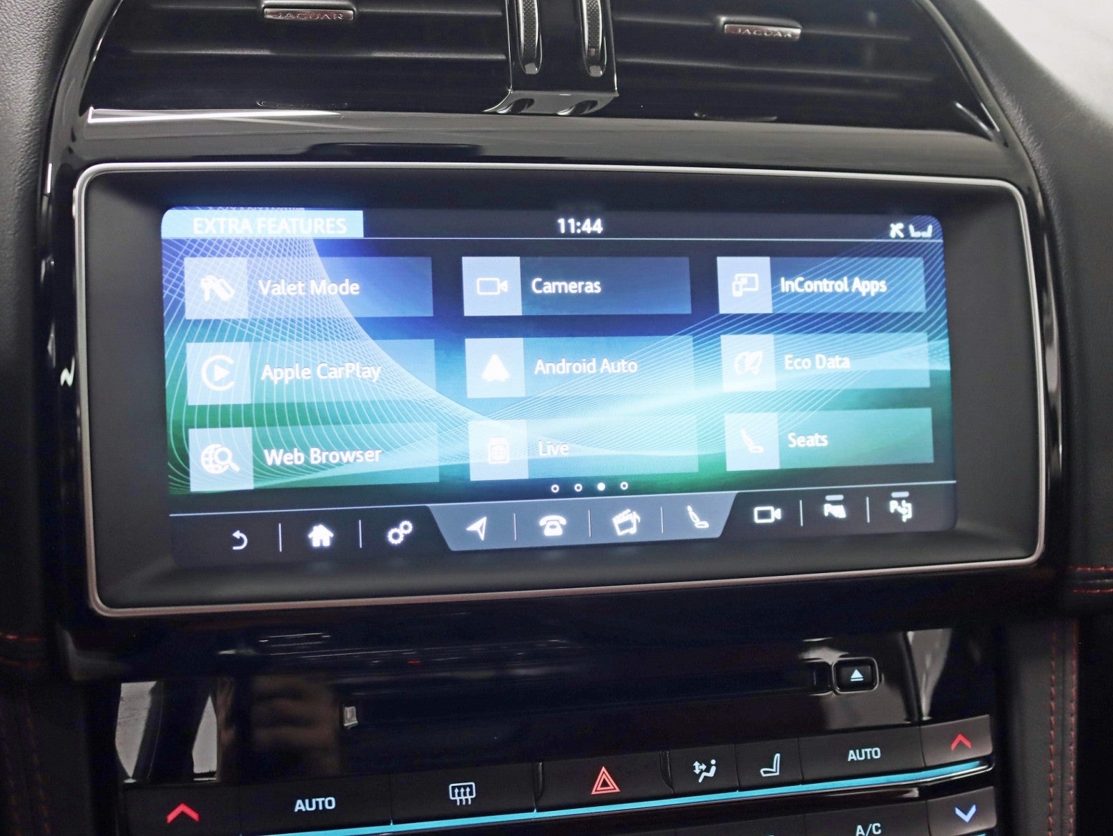 2018 Jaguar F-PACE S 2 Owner Pano Nav 360 Cameras Carfax Certified Loaded