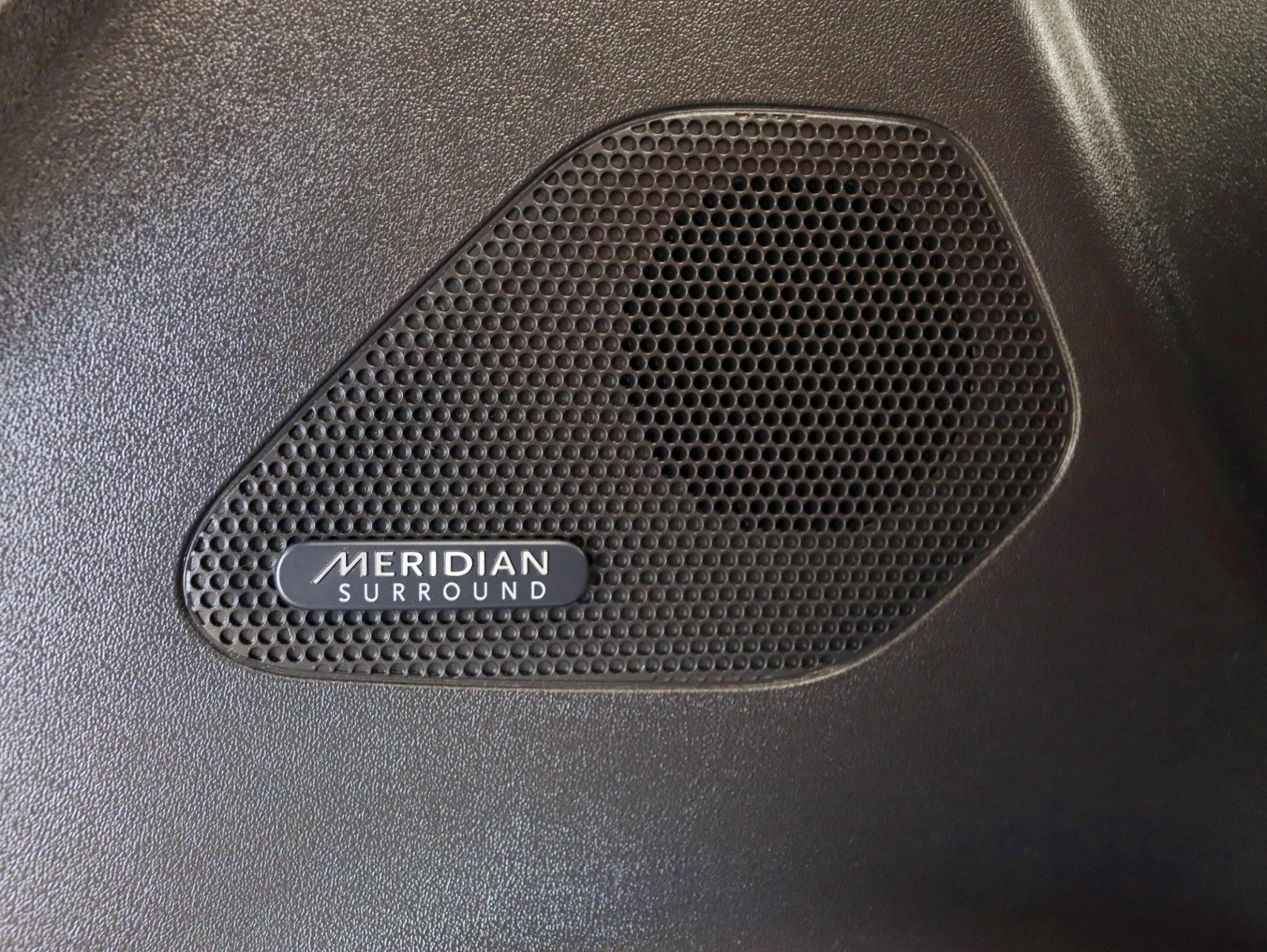 2018 Jaguar F-PACE S 2 Owner Pano Nav 360 Cameras Carfax Certified Loaded