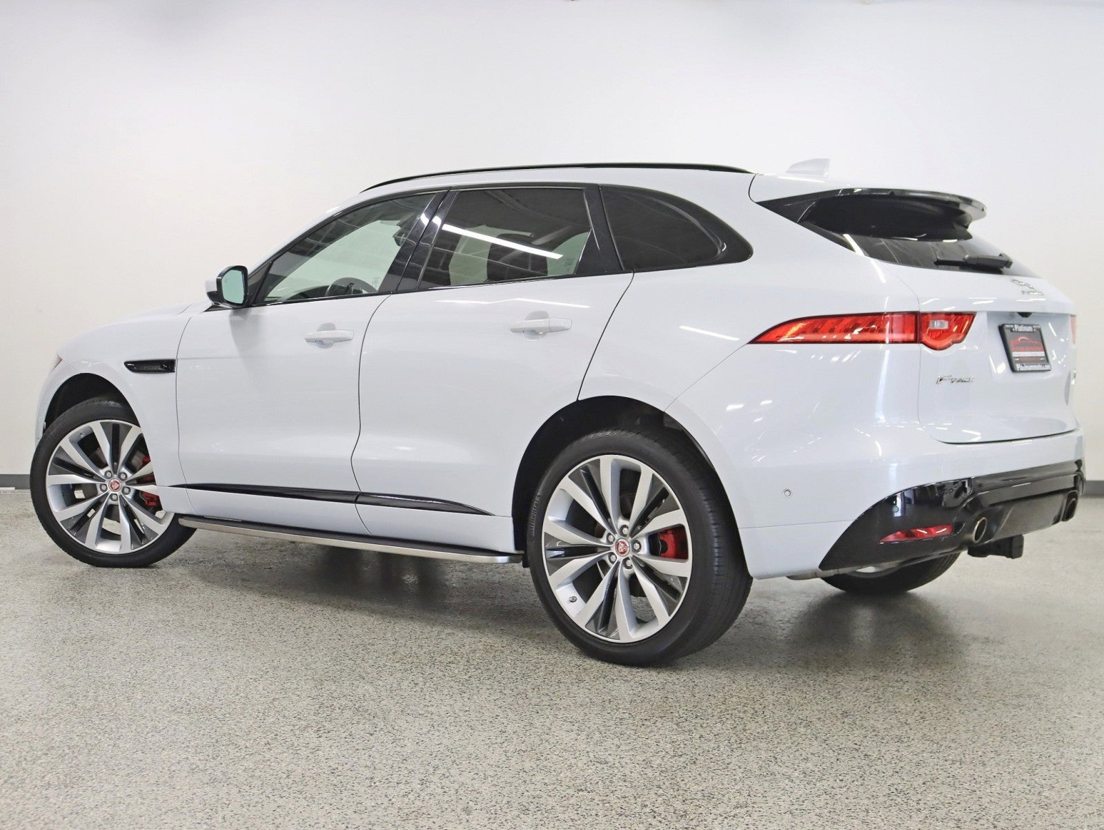 2018 Jaguar F-PACE S 2 Owner Pano Nav 360 Cameras Carfax Certified Loaded