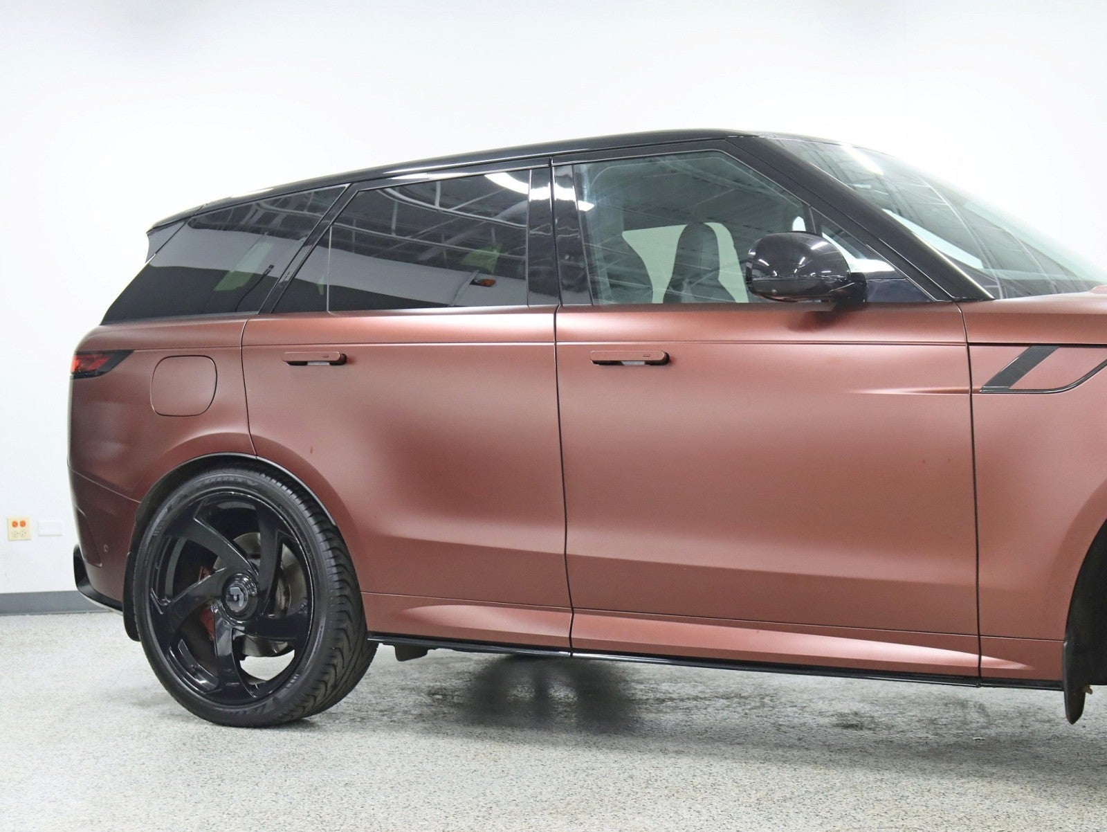 2025 Land Rover Range Rover Sport SV Edition Two 1 Owner MSRP Over $184k Rare Color Forgiato Wheels Fully Loaded