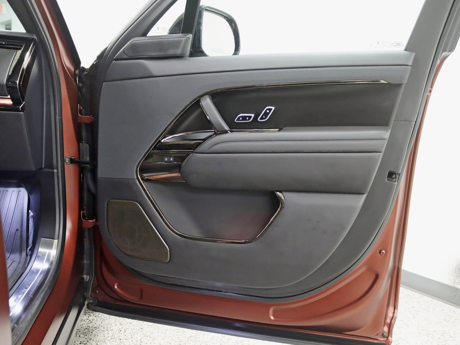 2025 Land Rover Range Rover Sport SV Edition Two 1 Owner MSRP Over $184k Rare Color Forgiato Wheels Fully Loaded