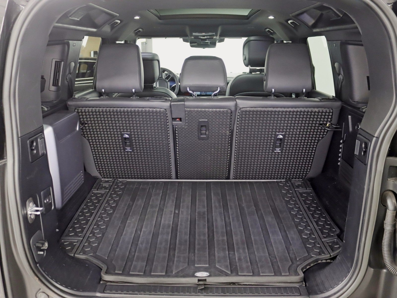 2023 Land Rover Defender Carpathian Edition Carpathian Edition