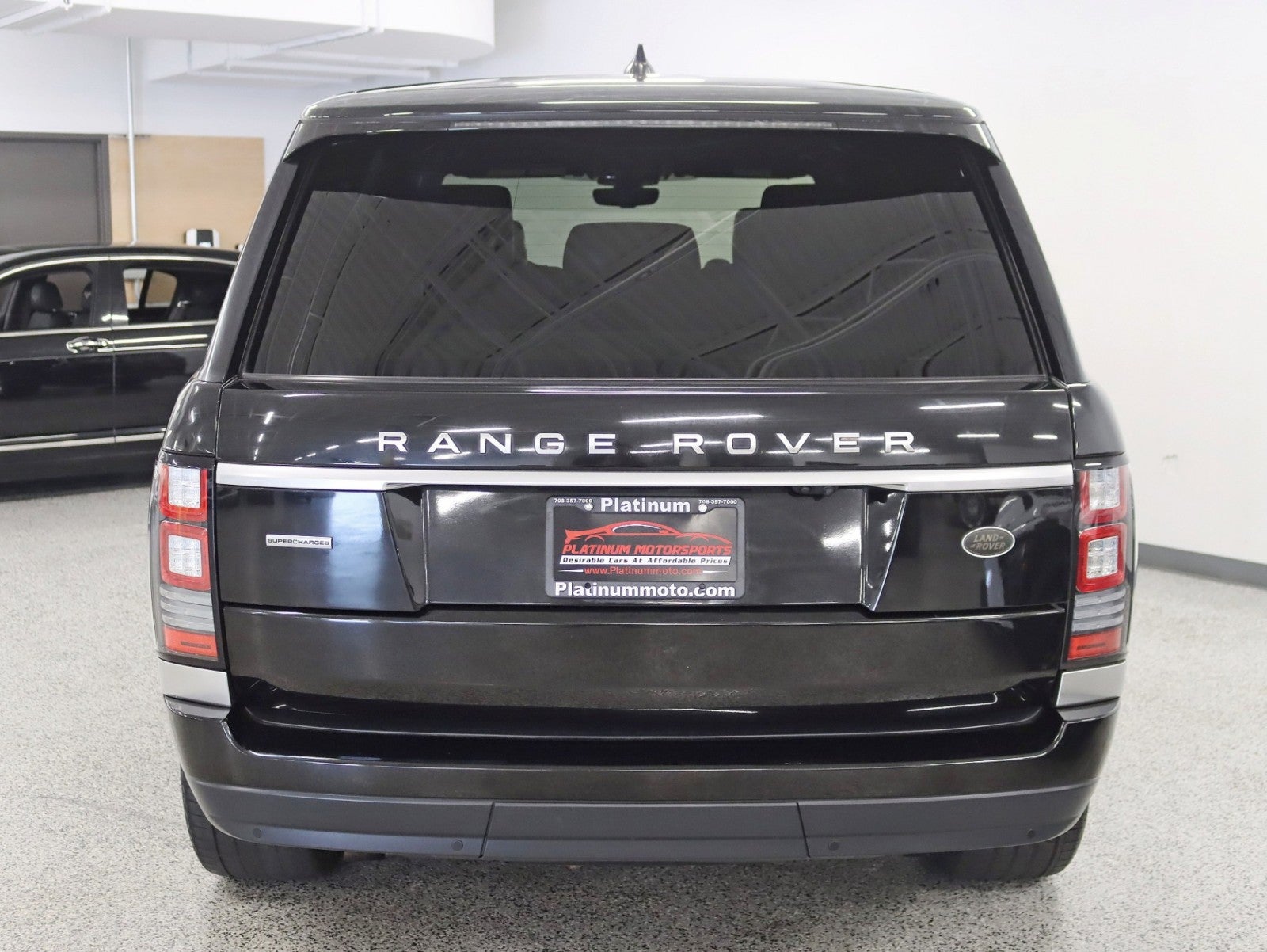 2017 Land Rover Range Rover LWB V8 1 Owner Pano Nav Back Up Camera Leather Carfax Certified Loaded