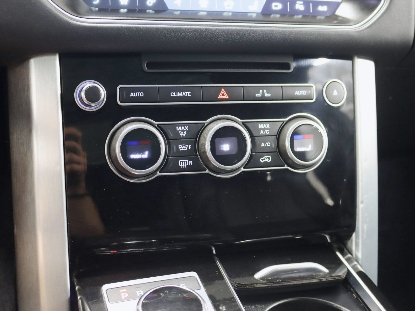 2017 Land Rover Range Rover LWB V8 1 Owner Pano Nav Back Up Camera Leather Carfax Certified Loaded