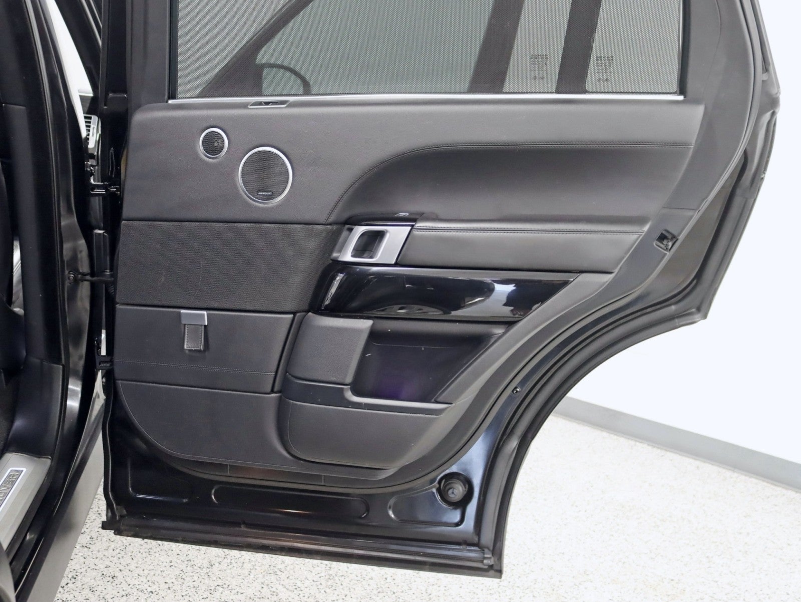 2017 Land Rover Range Rover LWB V8 1 Owner Pano Nav Back Up Camera Leather Carfax Certified Loaded